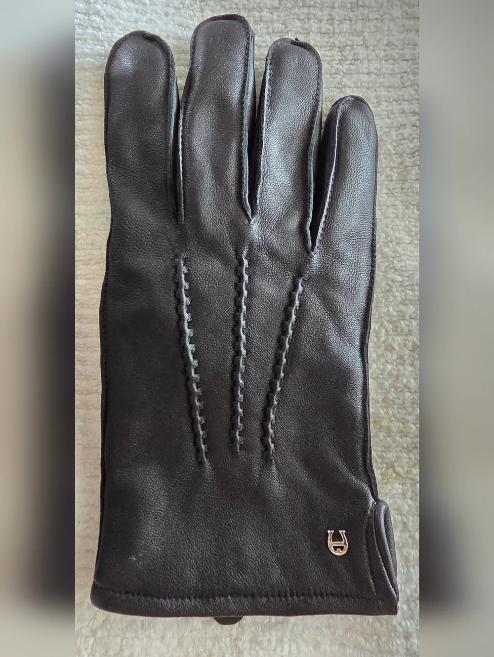 Etienne Aigner Black Leather Men's Gloves with Subtle Logo